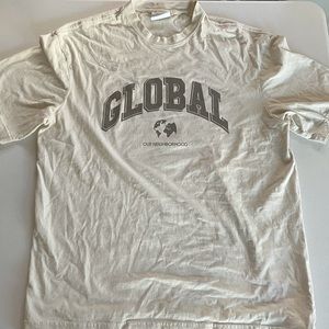 Global Graphic Tee | Size Medium